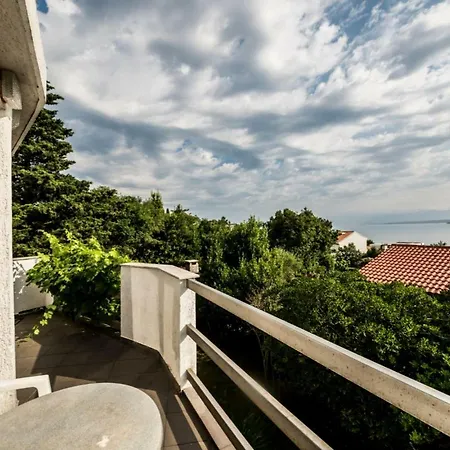 Apartman Lili *