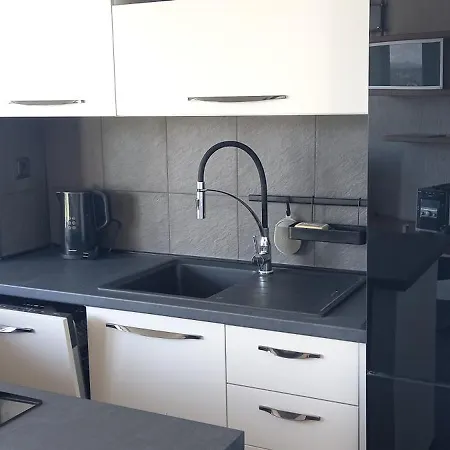 Lägenhet Lili Malinska