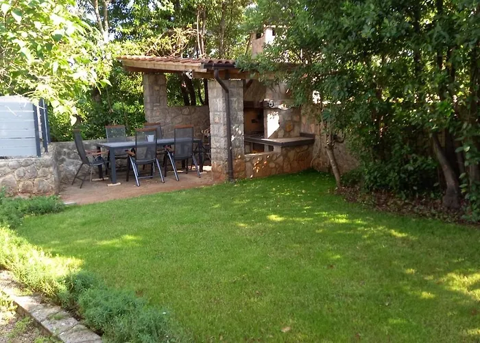 Lili Apartman Malinska